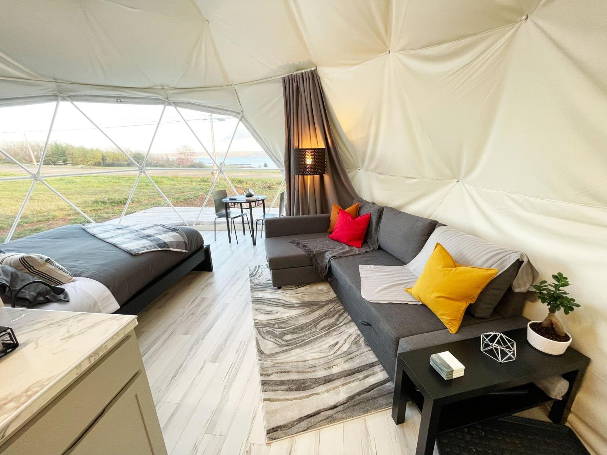 Вилла Port Wade Glamping Domes Victoria Beach Экстерьер фото