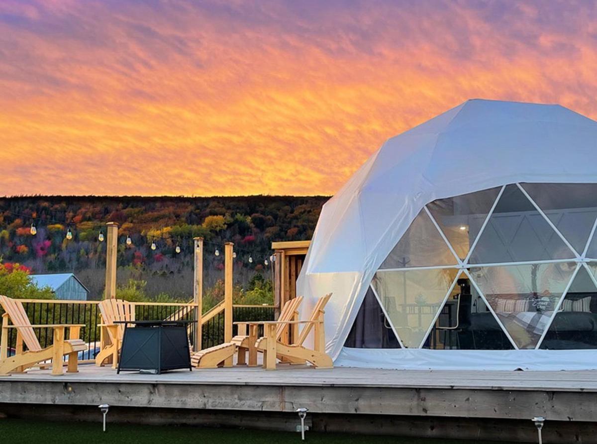 Вилла Port Wade Glamping Domes Victoria Beach Экстерьер фото